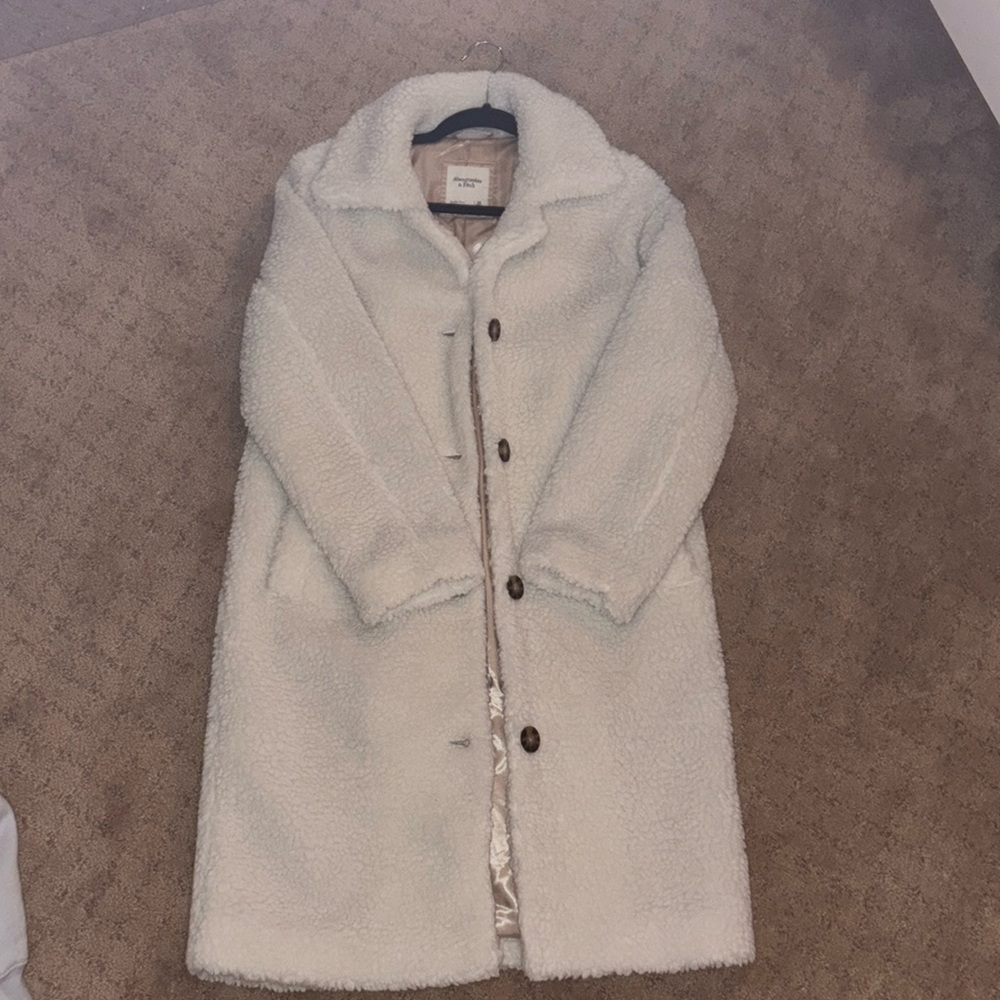 Amber Crombie and Fitch white fur trench worn twice